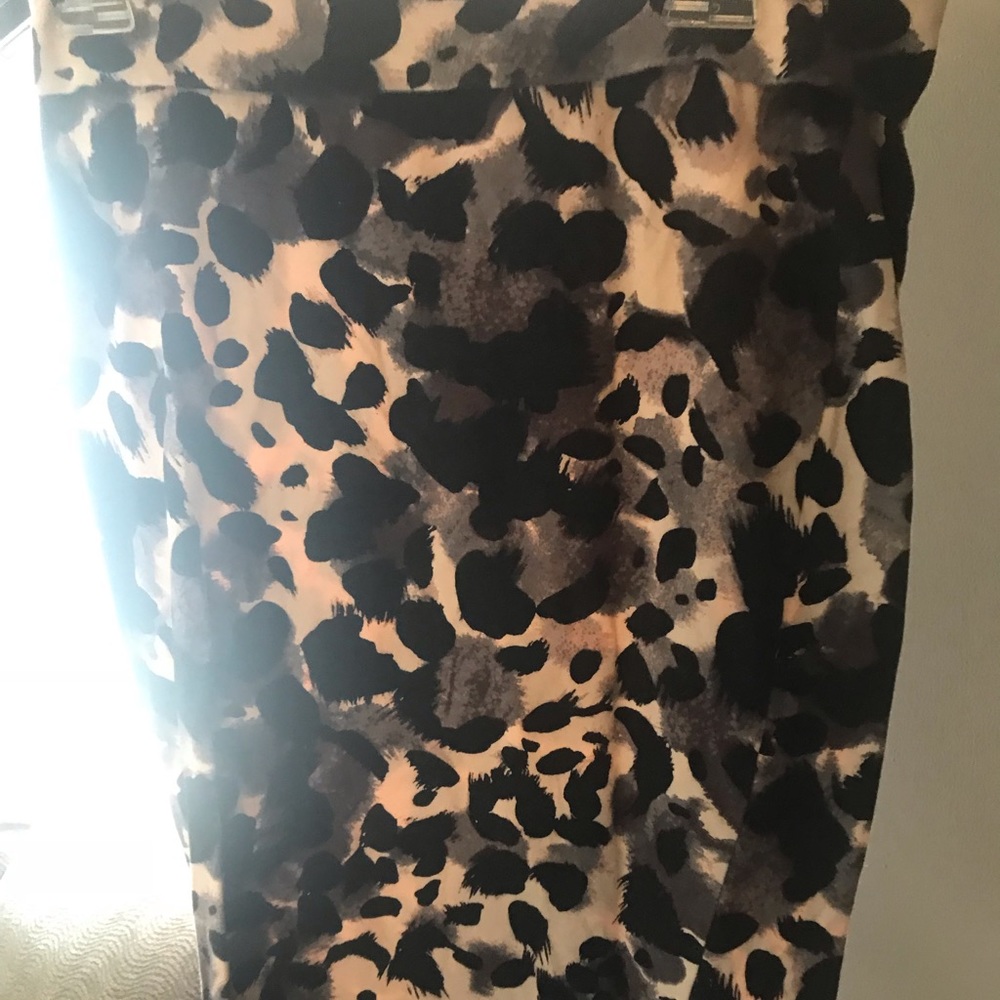 Leopard bodycon skirt